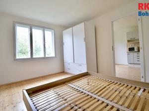 Pronájem rodinného domu, Pyšely, V Pískovně, 52 m2