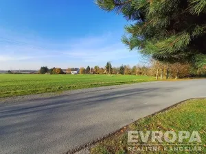 Prodej pozemku pro bydlení, Okrouhlo, 900 m2