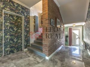 Prodej rodinného domu, Jivina, 300 m2