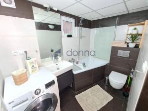 Pronájem bytu 2+kk, Praha, Mošnova, 51 m2
