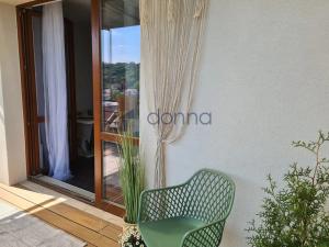 Pronájem bytu 2+kk, Praha, Mošnova, 51 m2