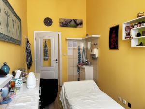 Pronájem ordinace, Praha - Staré Město, Národní, 13 m2