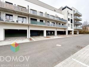 Pronájem garážového stání, Beroun, Okružní, 15 m2