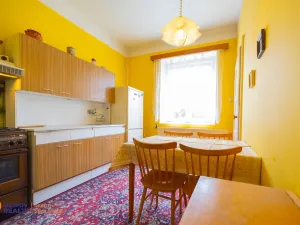 Prodej bytu 4+1, Šumperk, Masarykovo nám., 97 m2