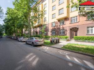 Prodej bytu 4+1, Brno, Čápkova, 109 m2
