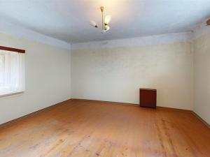 Prodej rodinného domu, Lišany, Pražská, 150 m2