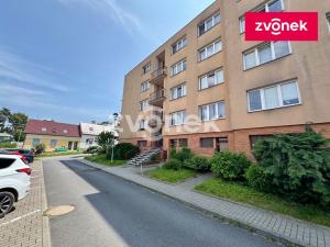 Pronájem bytu 1+1, Zlín, Hluboká, 40 m2