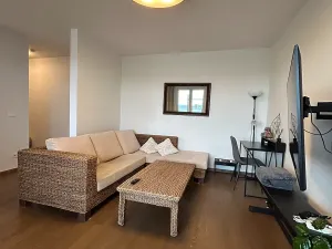 Pronájem bytu 2+kk, Praha - Vysočany, Svatošových, 60 m2