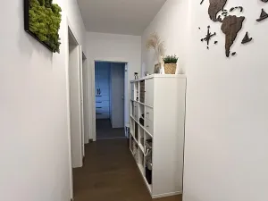 Pronájem bytu 2+kk, Praha - Vysočany, Svatošových, 60 m2