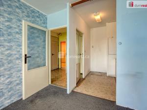 Pronájem obchodního prostoru, Neratovice, Kojetická, 39 m2