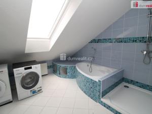 Prodej bytu 2+1, Mariánské Lázně - Hamrníky, třída Vítězství, 85 m2