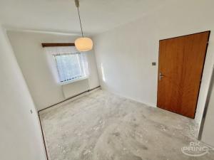 Prodej rodinného domu, Dubenec, 421 m2