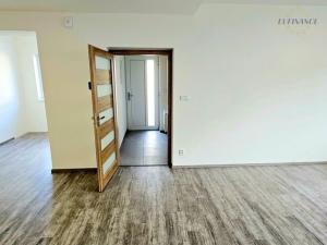 Prodej bytu 3+1, Kralupy nad Vltavou - Lobeček, Marie Majerové, 111 m2
