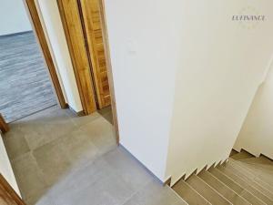 Prodej bytu 3+1, Kralupy nad Vltavou - Lobeček, Marie Majerové, 111 m2