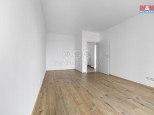 Pronájem bytu 2+kk, Plzeň, Safírová, 66 m2
