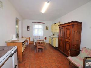 Prodej rodinného domu, Dubá, 212 m2