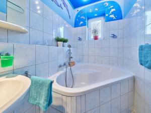 Prodej bytu 2+kk, Trutnov - Horní Staré Město, Dlouhá, 37 m2