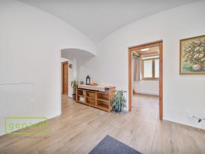 Prodej rodinného domu, Jaroměř - Semonice, 180 m2
