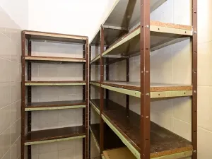Prodej obchodního prostoru, Praha - Nusle, Slavojova, 149 m2