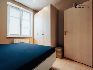 Pronájem bytu 3+kk, Zlín, Obeciny, 80 m2