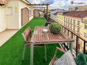 Prodej bytu 3+kk, Praha - Žižkov, Husinecká, 85 m2