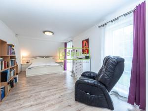 Prodej ubytování, Bečov nad Teplou, Na Zelené, 231 m2