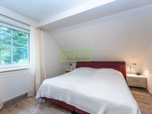 Prodej ubytování, Bečov nad Teplou, Na Zelené, 231 m2