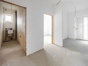 Prodej bytu 3+kk, Hluboká nad Vltavou, Rybova, 84 m2