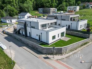 Prodej bytu 3+kk, Hluboká nad Vltavou, Rybova, 84 m2
