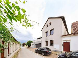 Prodej rodinného domu, Praha - Dolní Počernice, Bakurinova, 395 m2