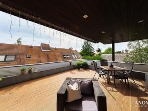 Prodej rodinného domu, Praha - Dolní Počernice, Bakurinova, 395 m2