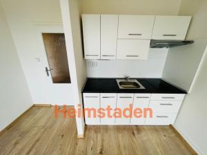 Pronájem bytu 1+kk, Ostrava - Poruba, náměstí Václava Vacka, 28 m2