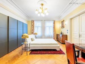 Pronájem bytu 4+1, Praha - Josefov, Pařížská, 184 m2