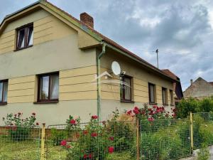 Prodej rodinného domu, Vinary, 100 m2