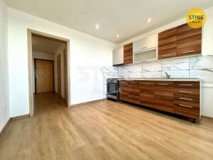 Pronájem bytu 3+1, Karviná, tř. 17. listopadu, 74 m2