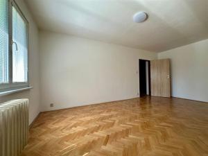 Pronájem bytu 1+1, Cheb, Písečná, 40 m2