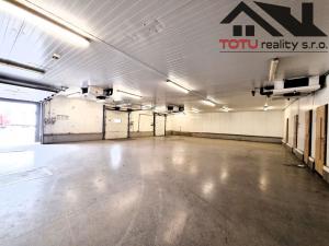 Pronájem skladu, Černožice, 2200 m2