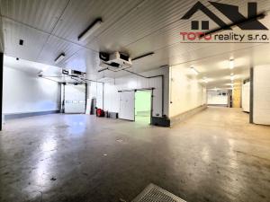 Pronájem skladu, Černožice, 2200 m2