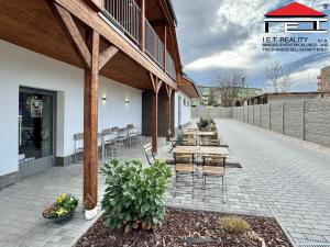 Pronájem restaurace, Rajhrad, Masarykova, 98 m2