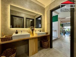 Pronájem restaurace, Rajhrad, Masarykova, 98 m2