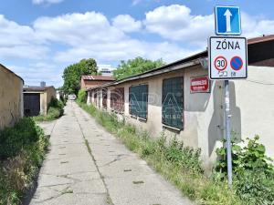 Pronájem garáže, Praha - Michle, Novobohdalecká, 17 m2