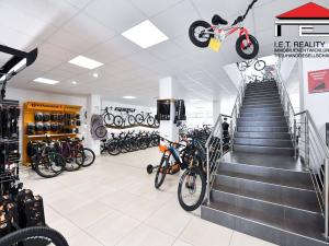 Pronájem obchodního prostoru, Ostrava, 28. října, 460 m2