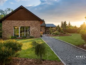 Prodej rodinného domu, Semice, 203 m2