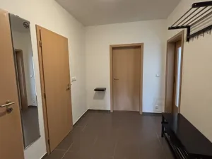 Pronájem bytu 2+kk, Pardubice, Bělehradská, 64 m2