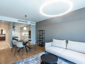 Pronájem bytu 2+kk, Praha - Karlín, Karolinská, 81 m2