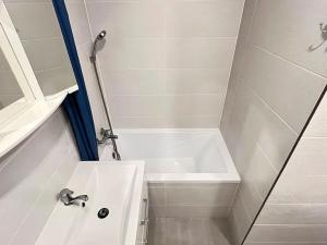 Pronájem bytu 1+kk, Ostrava, Čujkovova, 28 m2