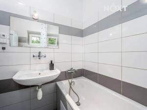 Prodej bytu 3+1, Třebotov, Ke Kostelu, 63 m2