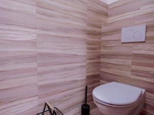 Pronájem bytu 2+kk, Jesenice, Mezi Domy, 42 m2