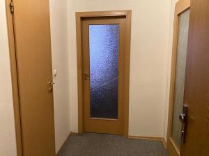 Pronájem bytu 1+1, Praha - Troja, Olštýnská, 43 m2