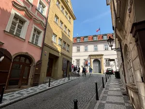 Pronájem bytu 2+1, Praha - Malá Strana, Zámecká, 47 m2